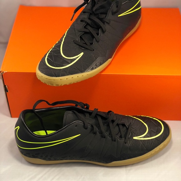 Nike Men’s HyperVenom Phelon II IC Indoor Soccer - Picture 2 of 5